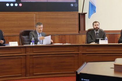 Александр Ведерников принял участие в работе оперштаба по предотвращению завоза и распространения коронавирусной инфекции COVID-19